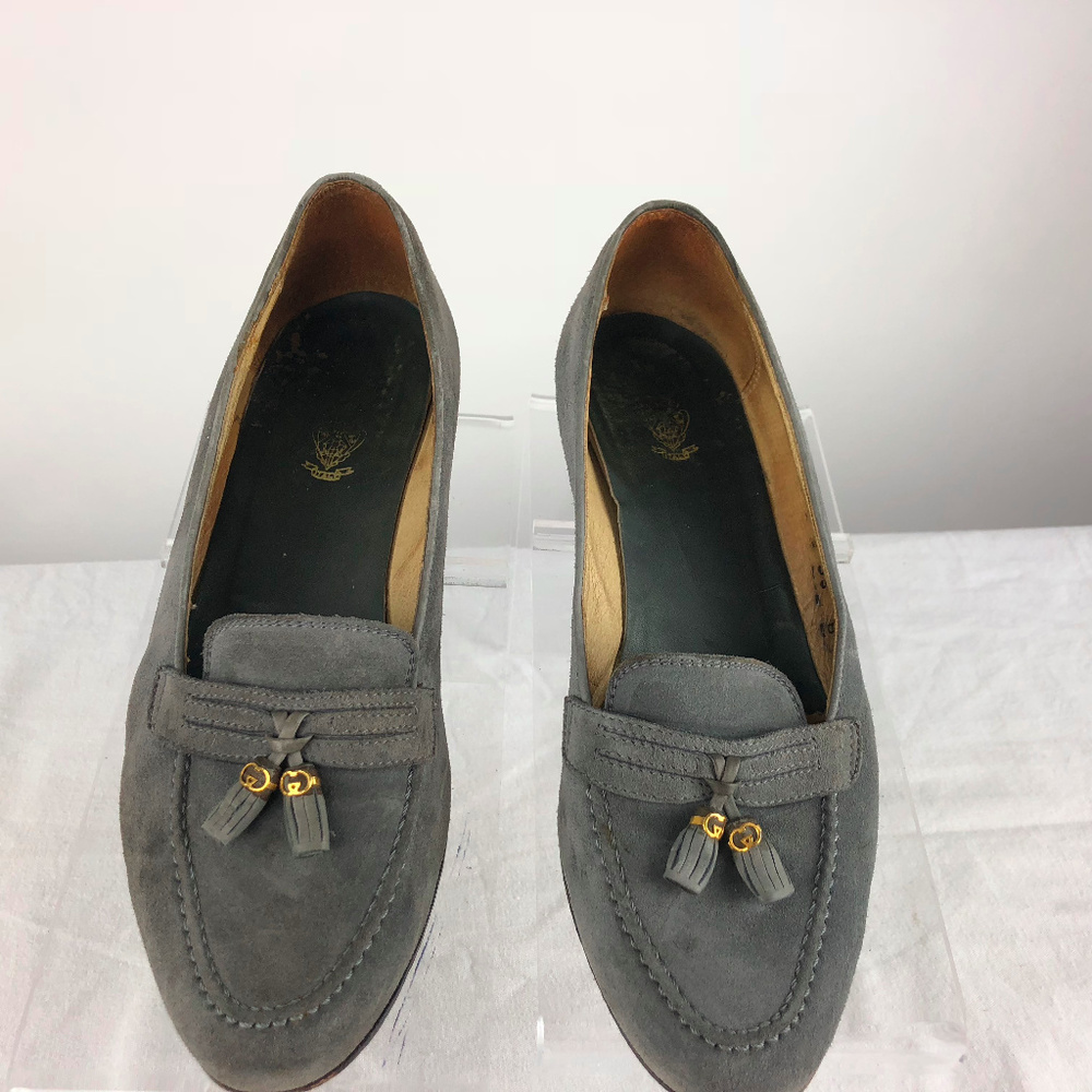 Vintage Gucci Gray logo tassel heeled loafers 36